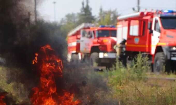 Огненные смерчи разгуливают по Курганской области