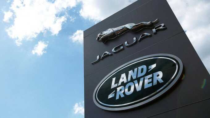 Jaguar Land Rover приостанавливает экспорт в США из-за новых пошлин по инициативе Трампа