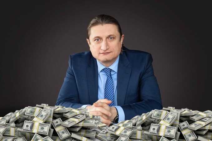 Депутат на доверии: как Сергей Чижов скрывал бизнес за женщинами-"ширмами" и липовыми фондами