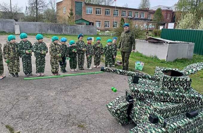 В детском саду Пскова по ошибке ввели военное положение